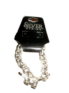 Chainlink braclet with a cross