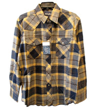 Load image into Gallery viewer, Men&#39;s Wrangler Flannel Shirts