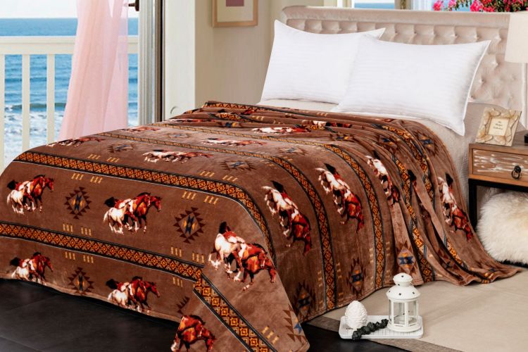 Queen Size Running Horses Blanket